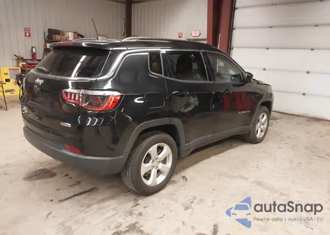 2021 Jeep Compass Latitude 4X4 из США, поврежденный, VIN 3C4NJDBB6MT501721